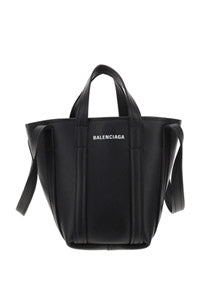 Everyday XS North-South Shoulder Tote Bag In Grained Calfskin - Black