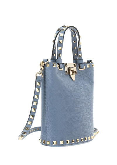 Rockstud Grainy Calfskin Bucket Pouch - Azure.