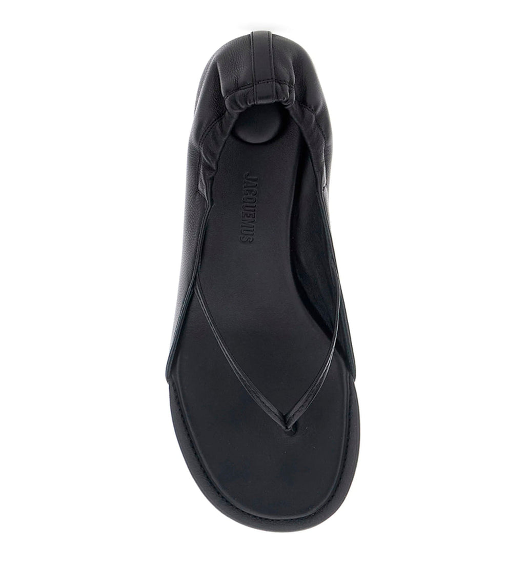 The low sandals
