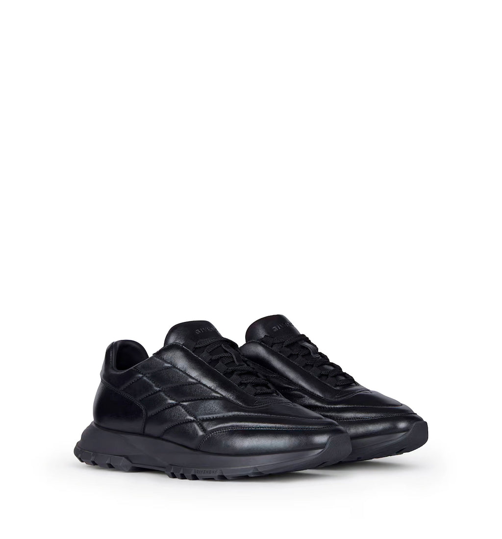 Trainers sneakers in shiny padded leather