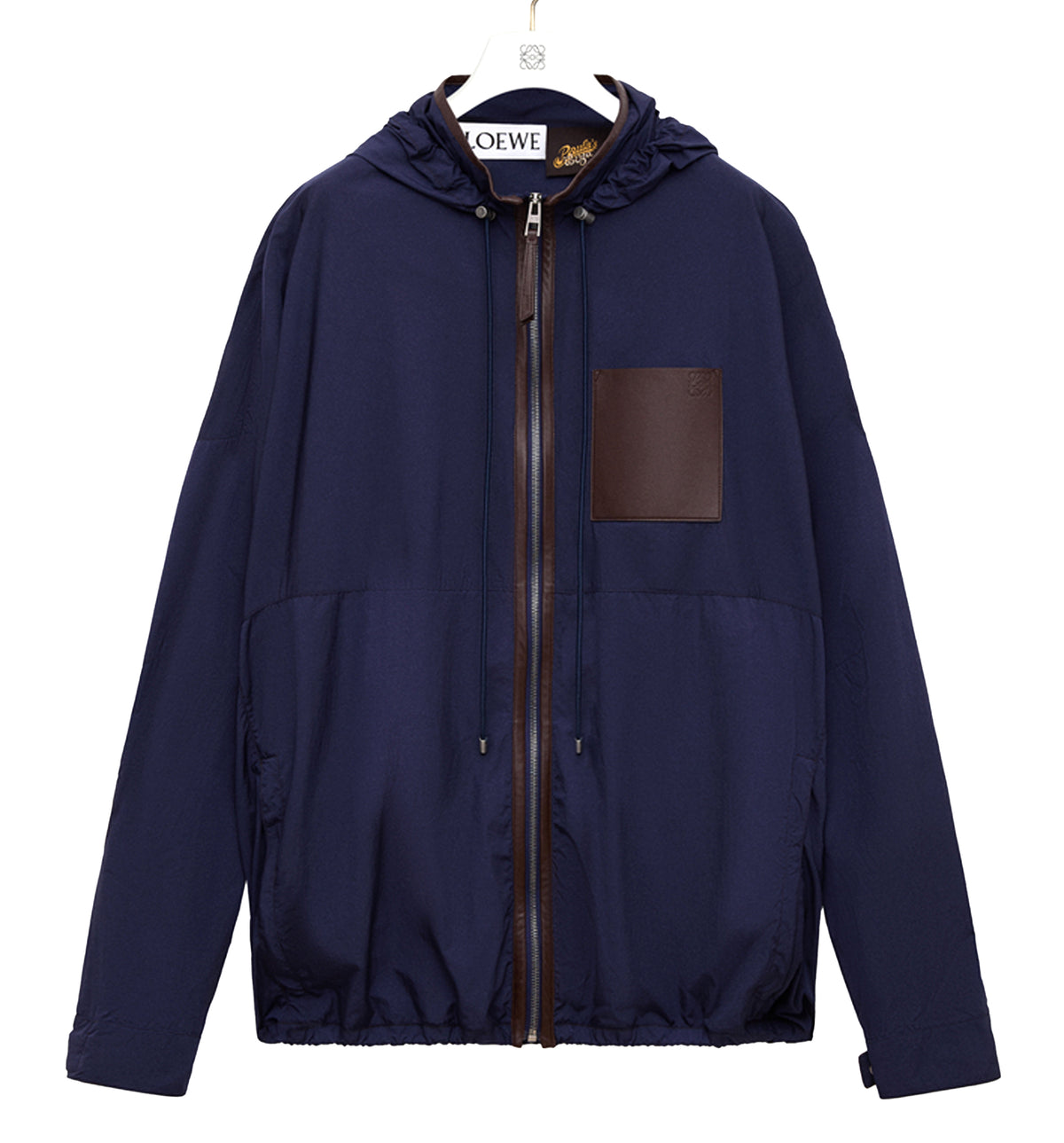 Hooded jacket in technical shell