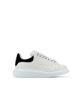 Oversized Sneaker In White/Black