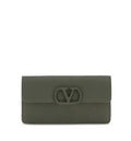 VLogo Signature Grainy Calfskin Wallet With Chain