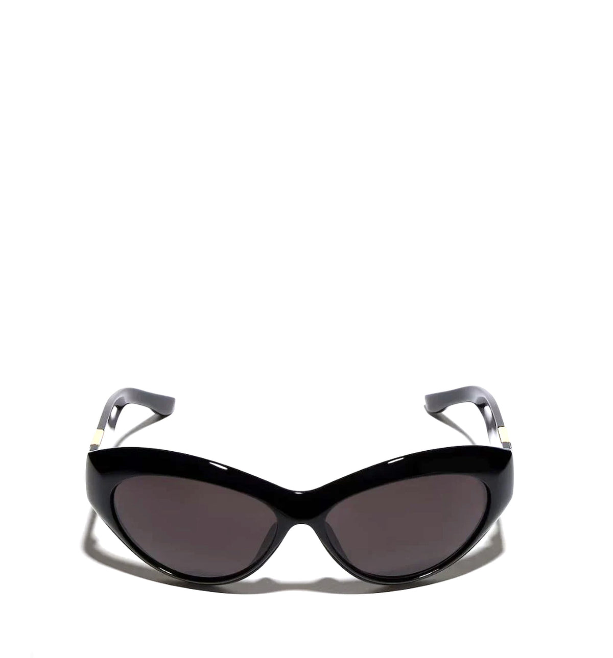 Cat eye frame sunglasses