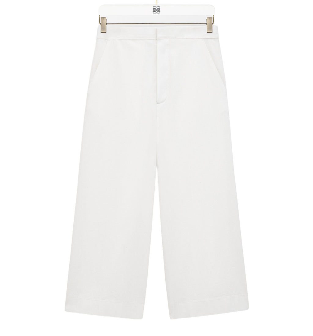 Cropped trousers in denim