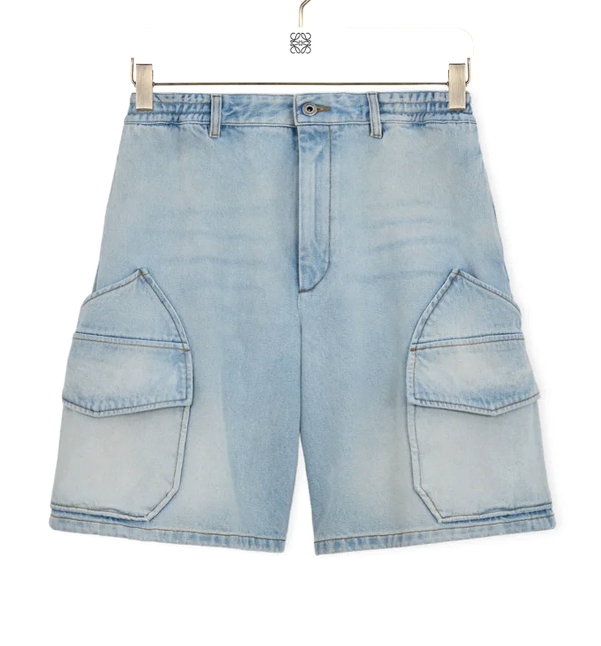 Cargo shorts in denim