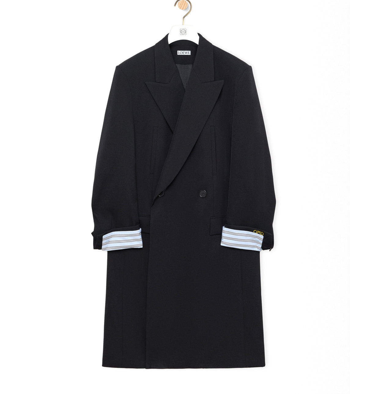 Coat in wool