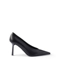 Leather pumps