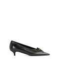Pierced nappa pumps