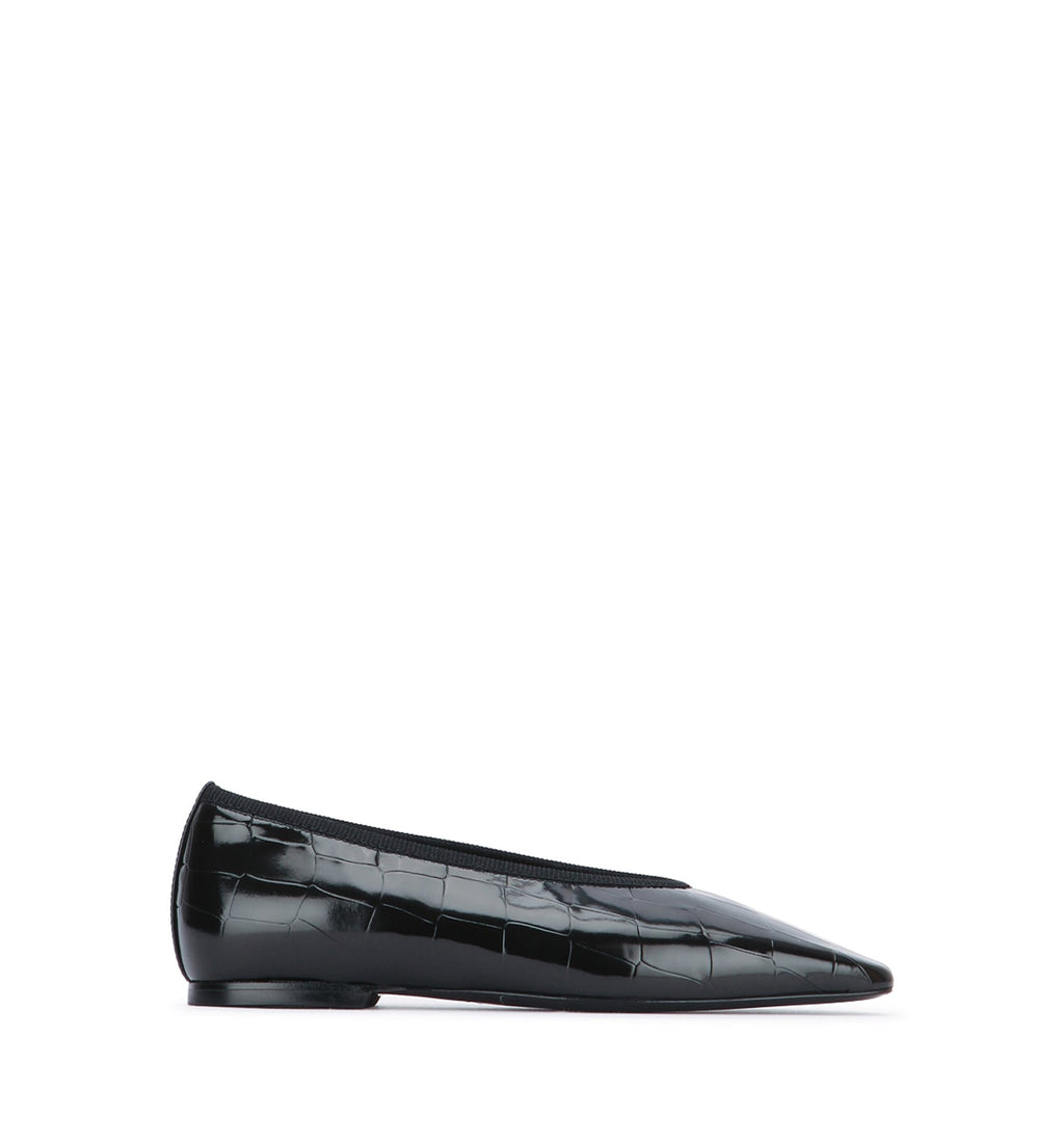 Minimalist Croco-Embossed Ballerinas