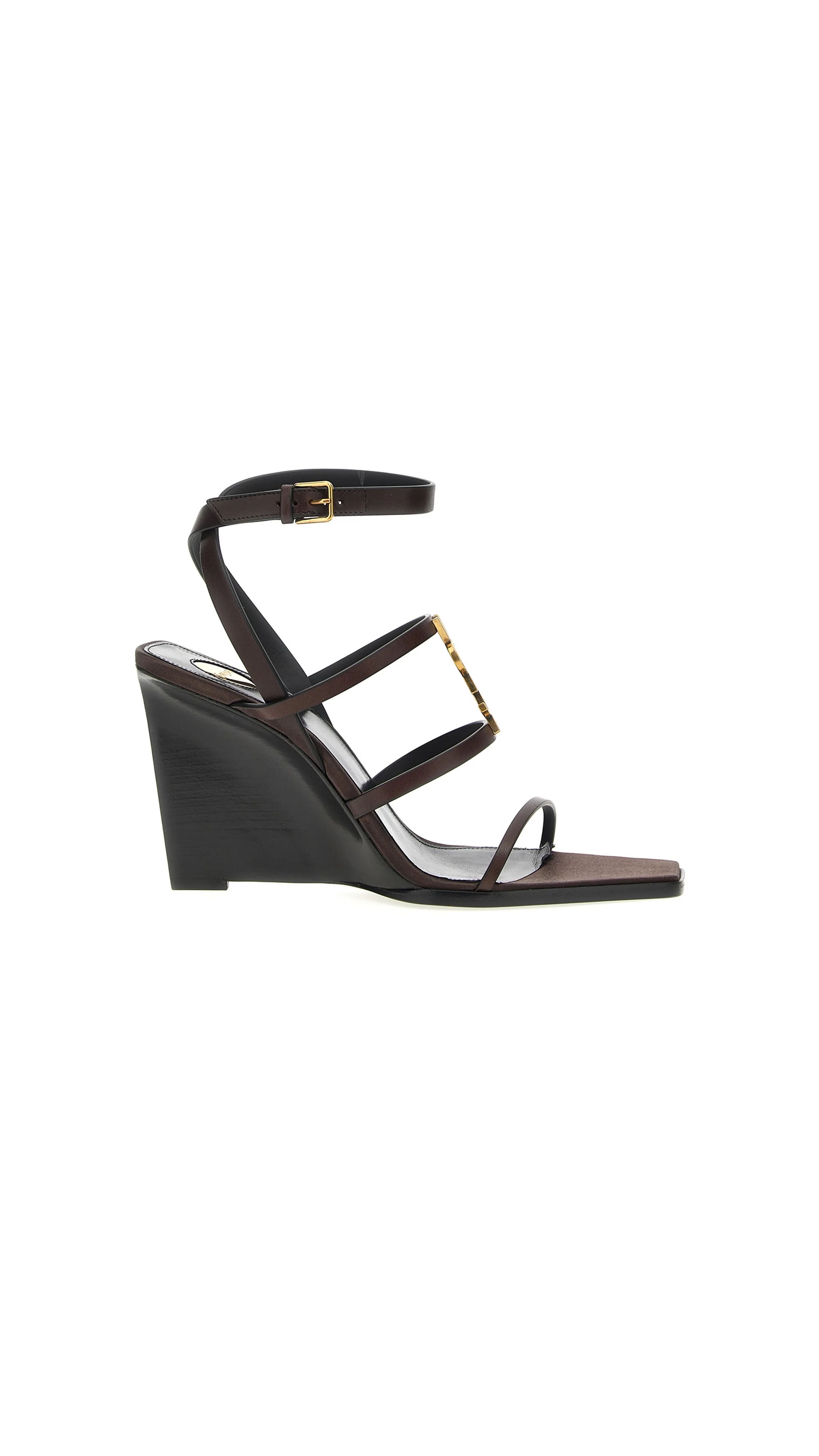 Cassandra Wedges in Smooth Leather - Brown