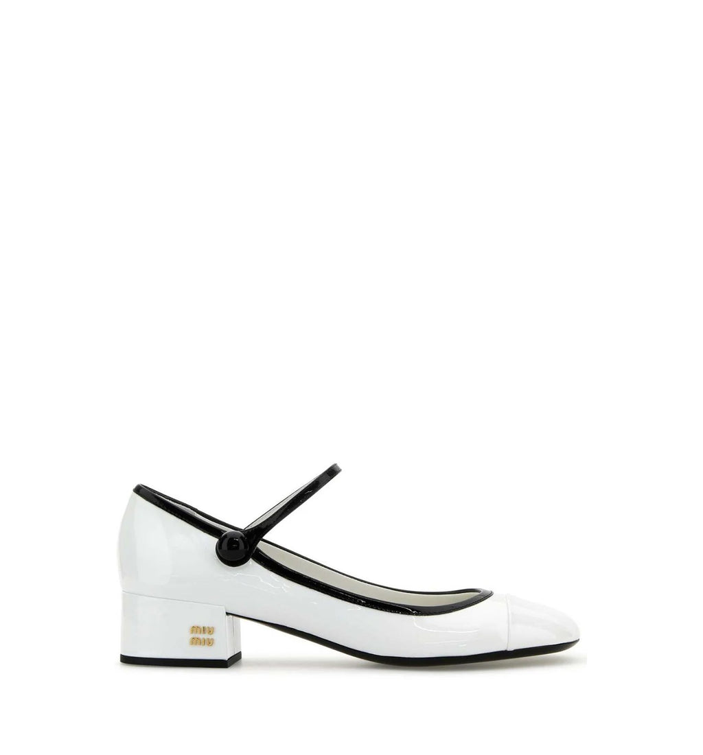 Logo-Lettering Pumps