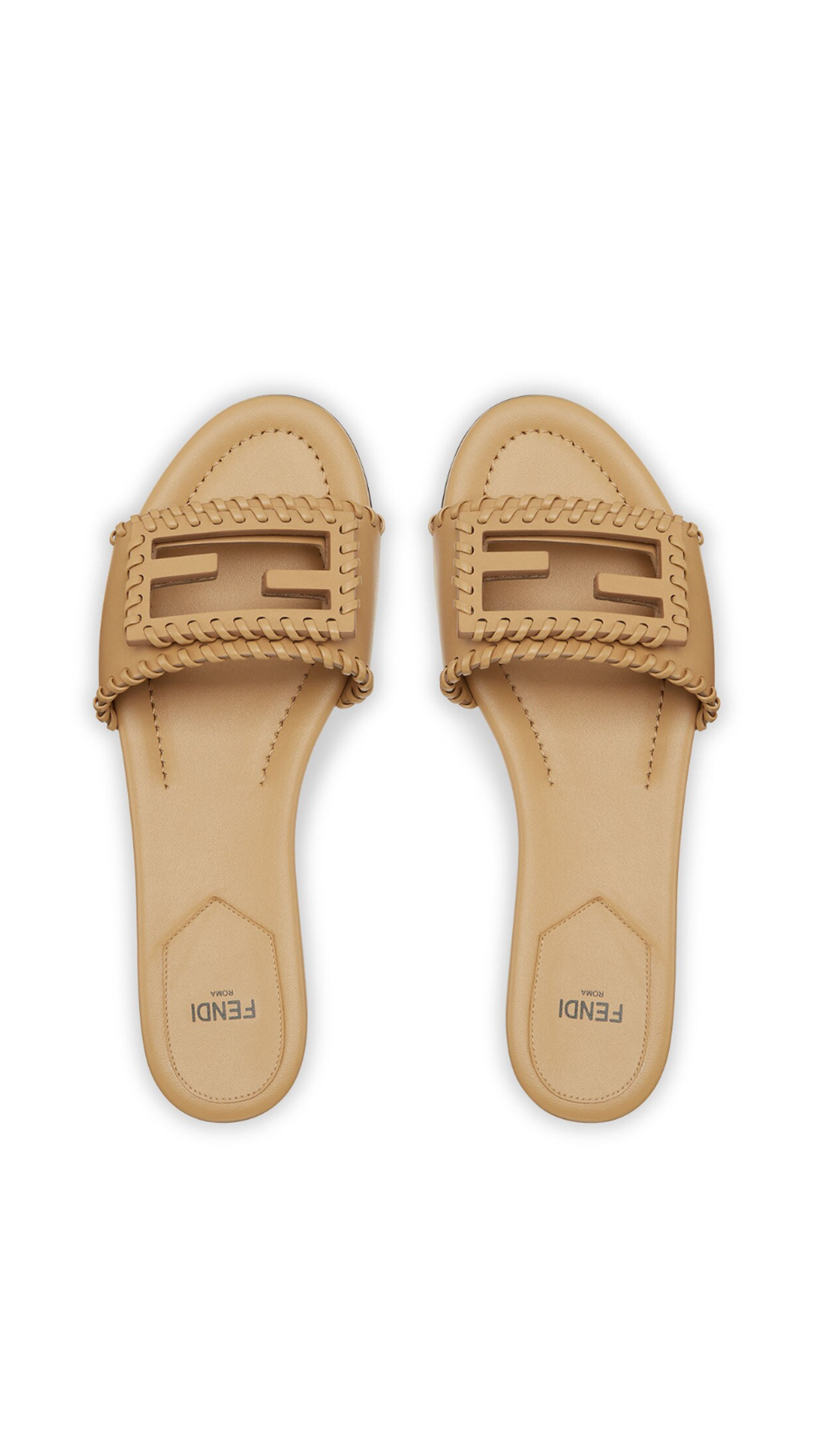 Baguette Leather Slides - Beige