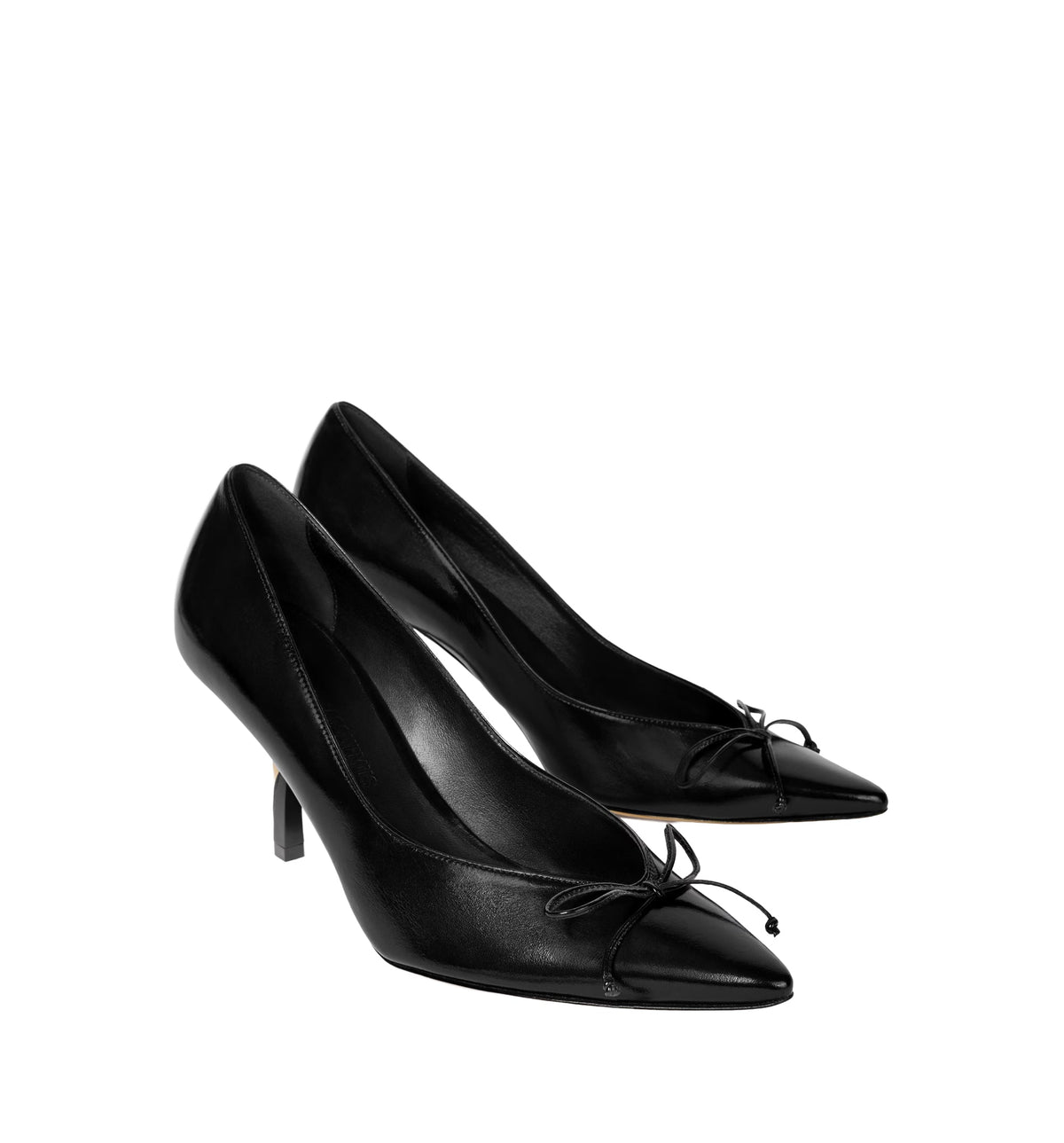 The Tourni Heels