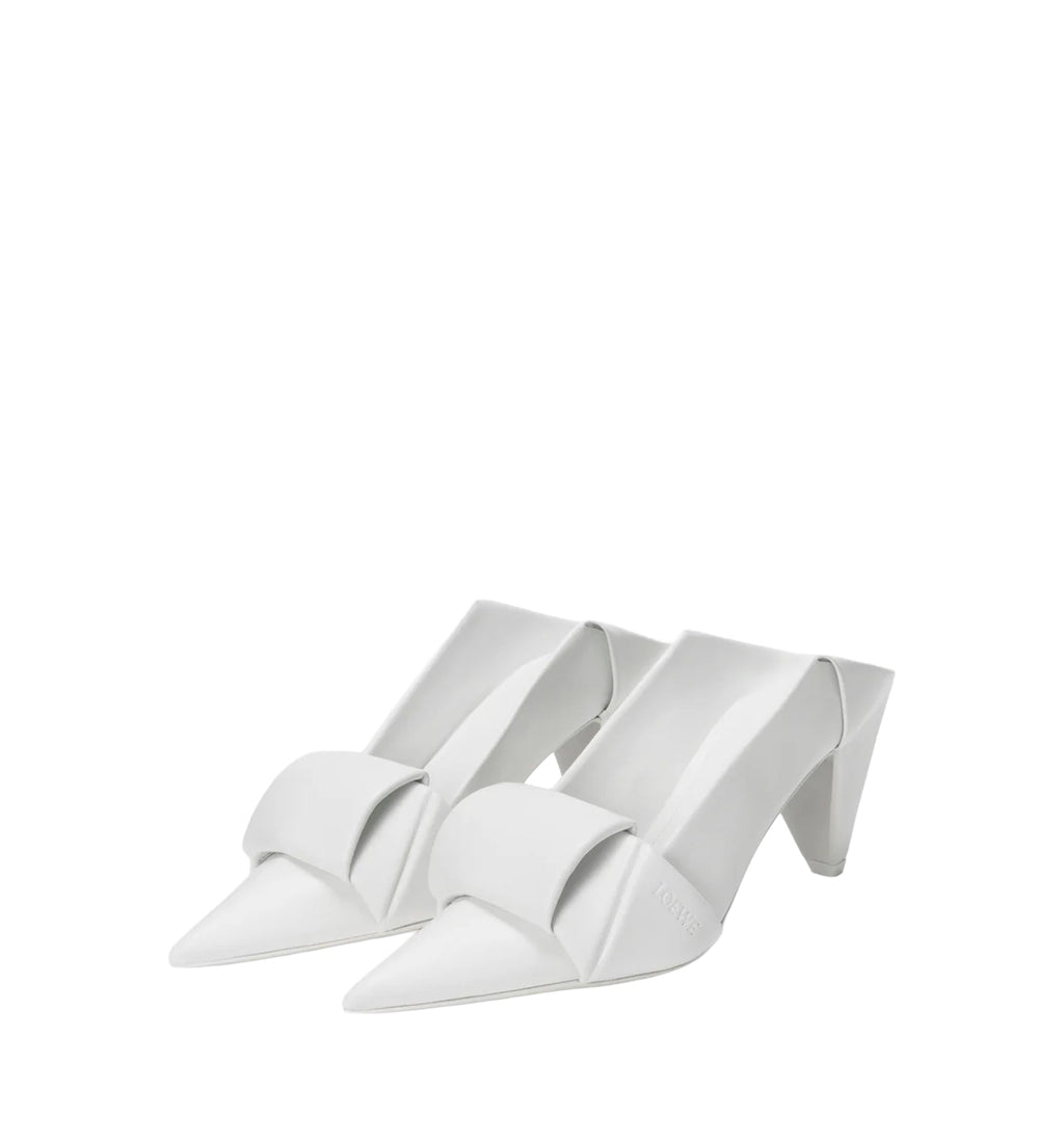 Origami flap back pump in lambskin