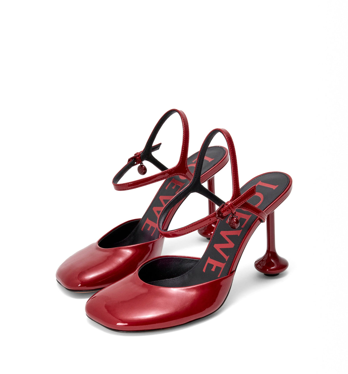 Toy ankle strap pump in soft patent lambskin