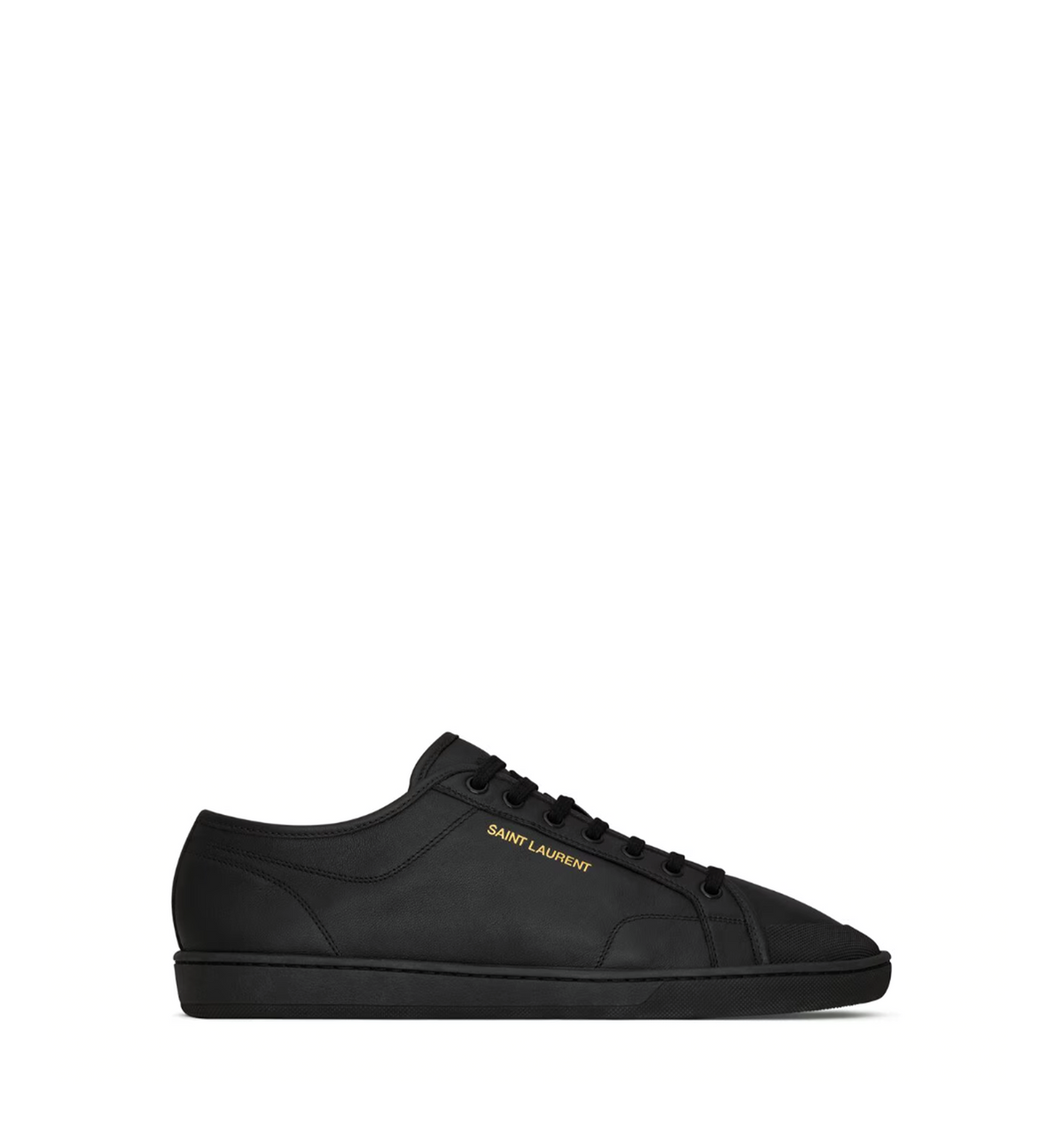 Gym sneakers in smooth leather