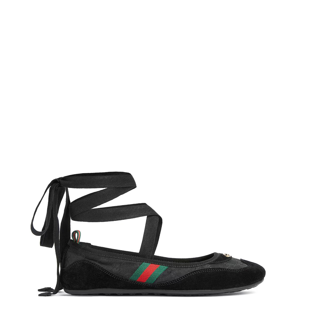 Women's Gucci Shift ballerina in black GG canvas