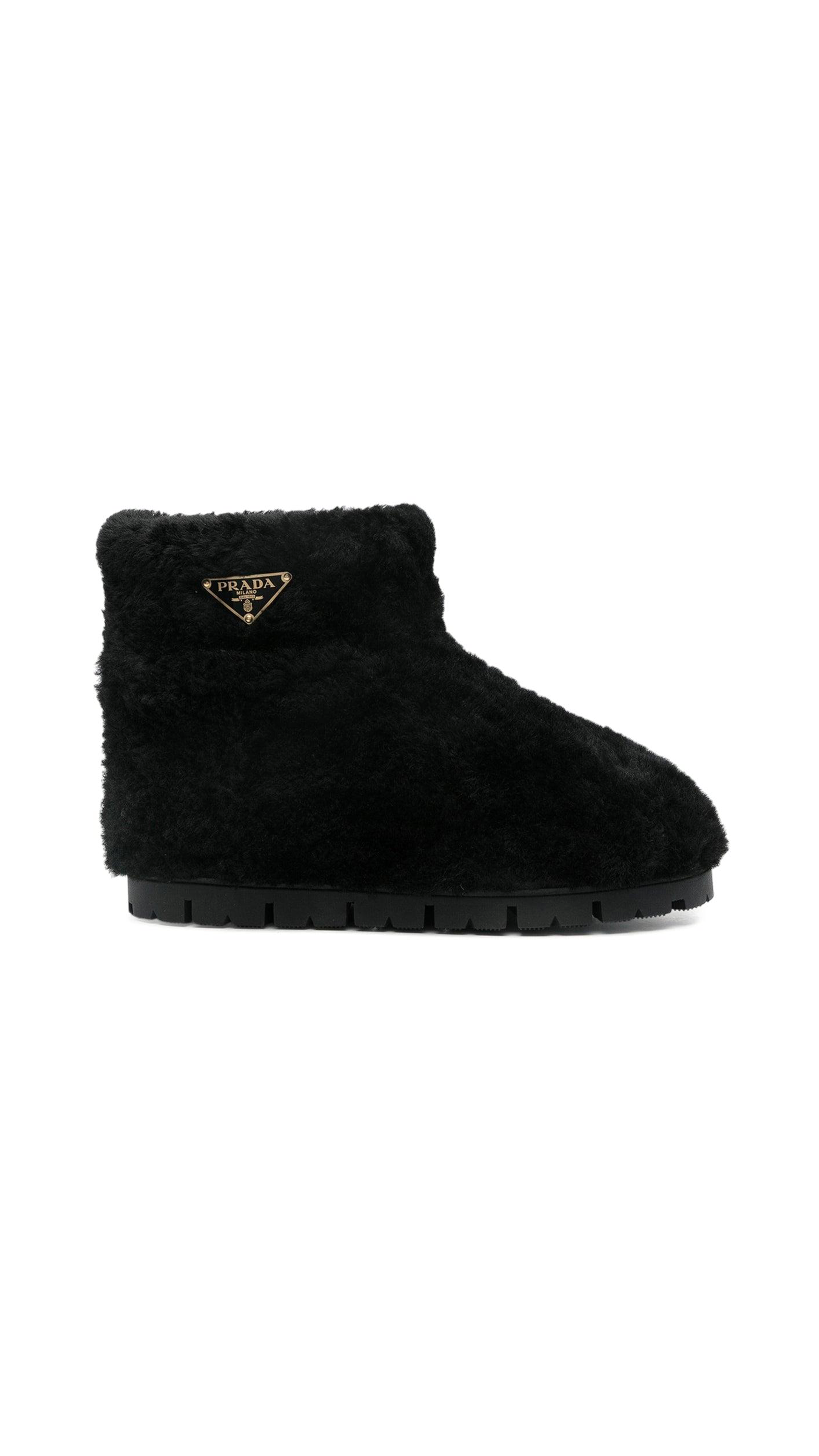 Shearling Booties - Black