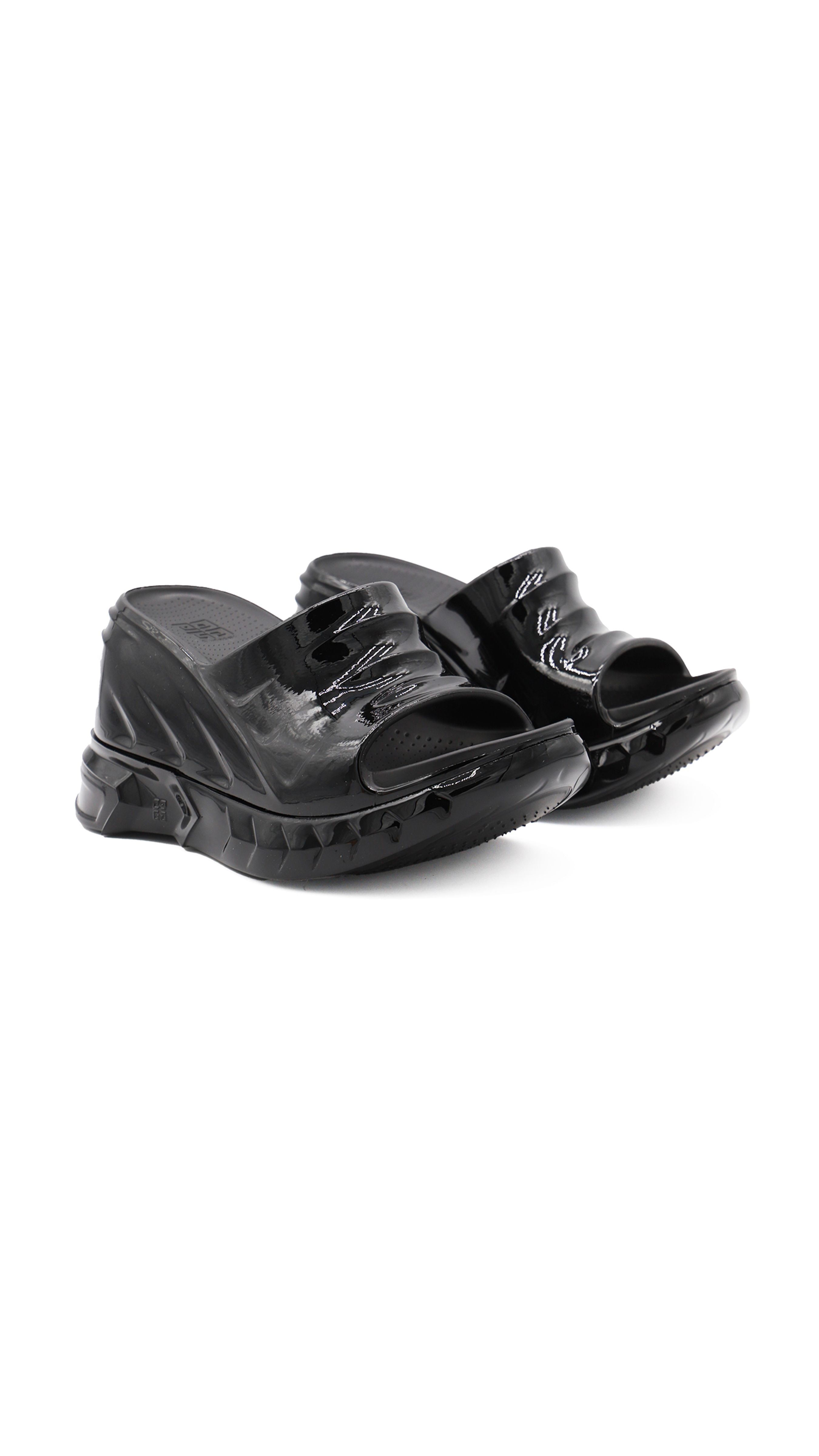 Marshmallow Wedge Sandals in Rubber - Black