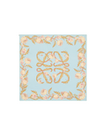 Scarf in silk