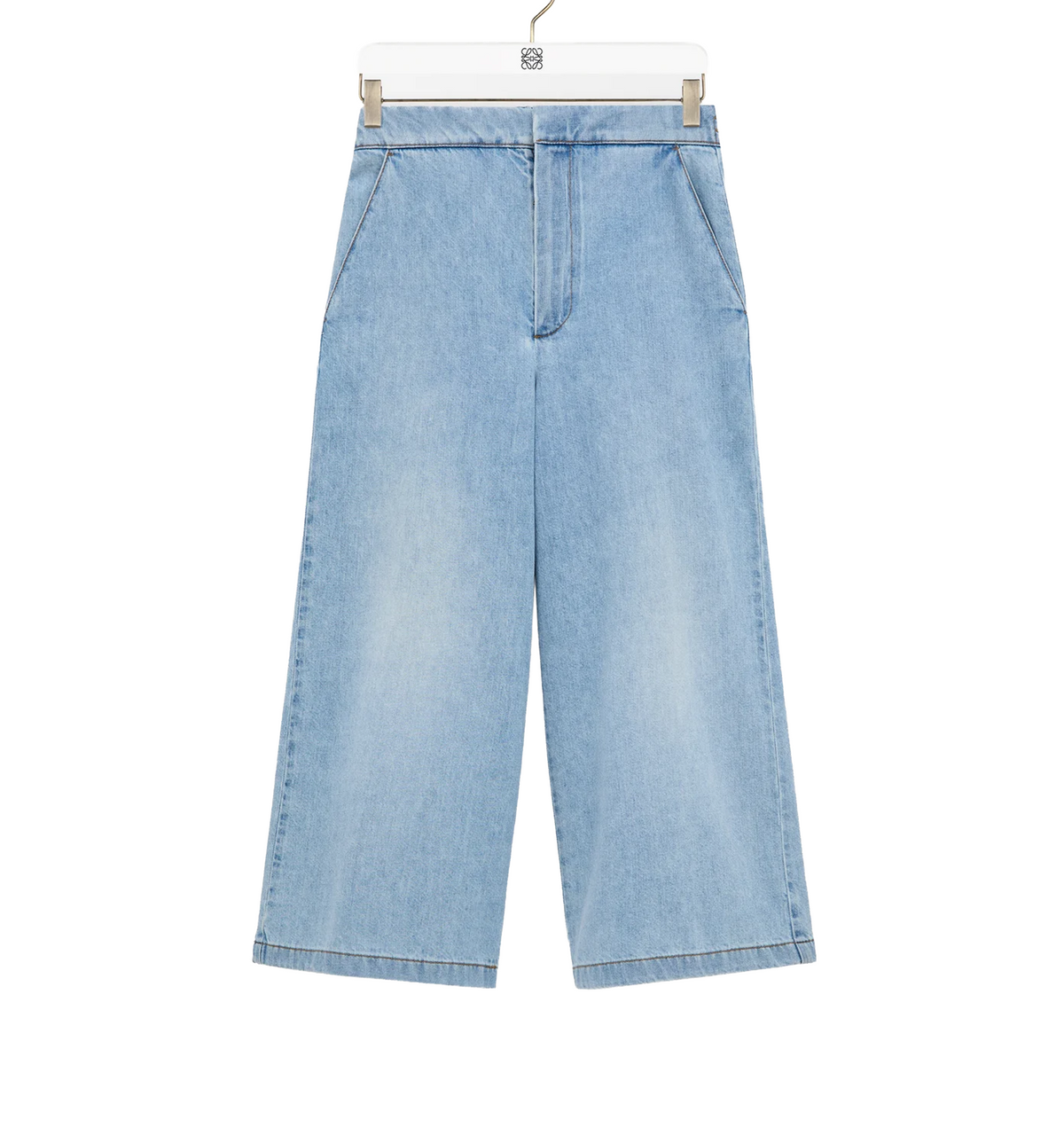Cropped trousers in denim