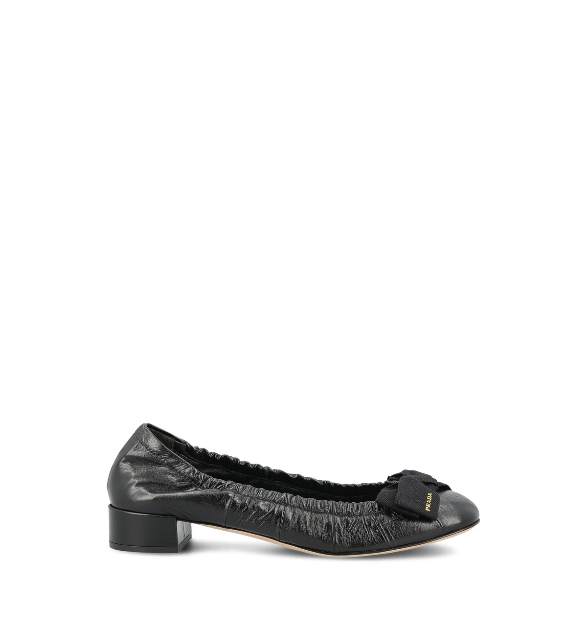 Leather pumps