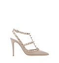 Rockstud pumps