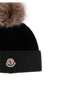 Beanie With Pom-Pom - Black / Grey