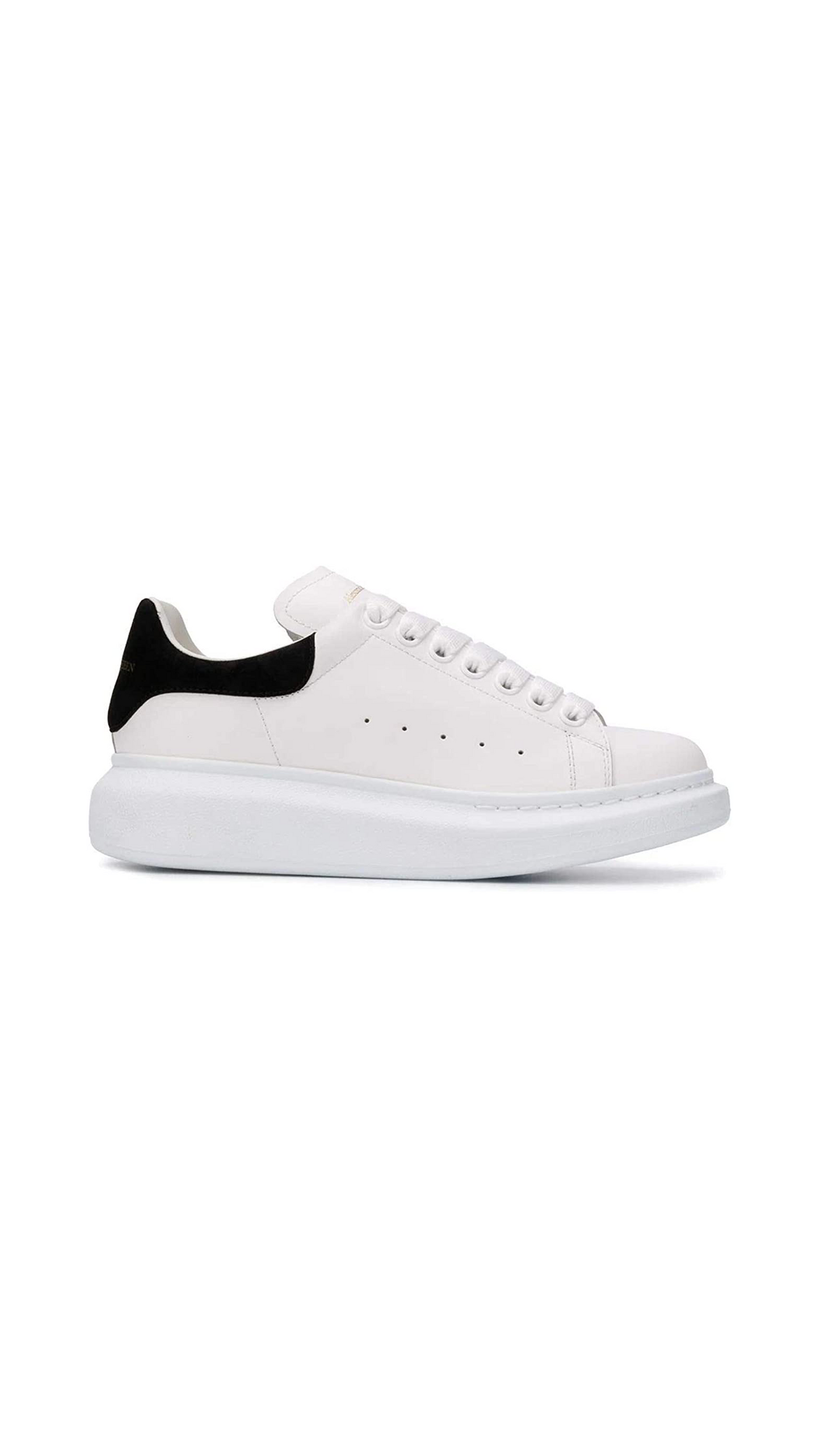 Oversized Platform Sneakers - White / Black -